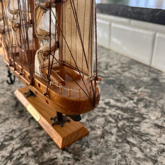 Mayflower Wooden Ship Model - Brown and Cream - Picture 4 of 8